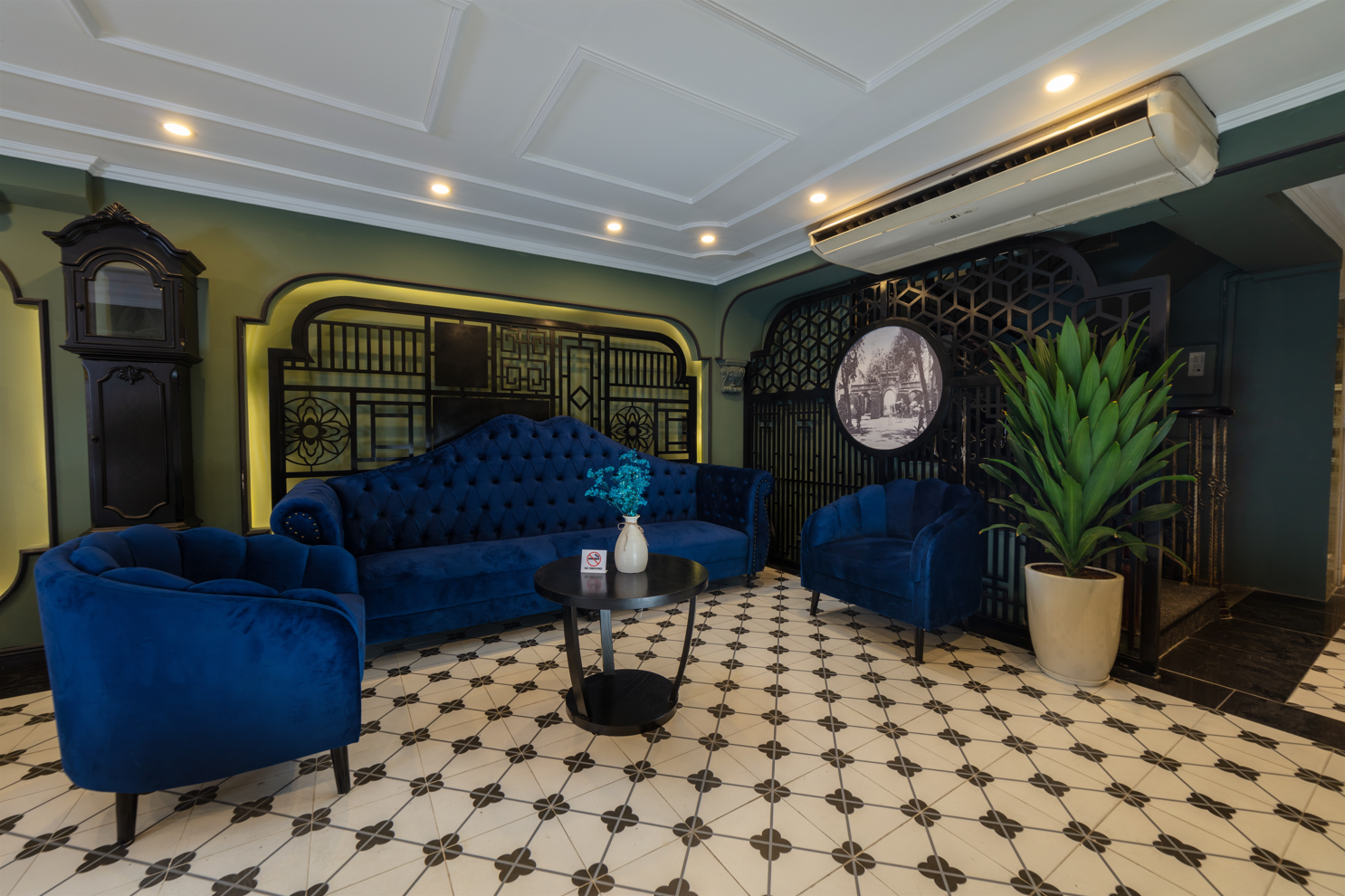 MADELISE PALACE HOTEL AND HAPPY SUMMER 2023